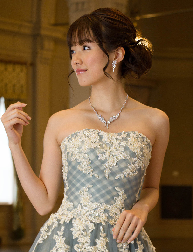 TWEED DRESS(ツイードドレス)のライトグレー×ベージュロングドレス・チュール｜TM1658-LGYの上半身正面画像です。