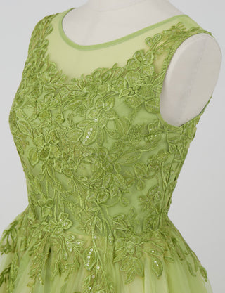 TWEED DRESS(ツイードドレス)のアップルグリーンロングドレス・チュール｜TN2003-AGNのトルソー上半身斜め画像です。