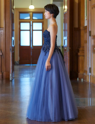 TWEED DRESS(ツイードドレス)のネイビーロングドレス・チュール｜TN2005-NYの全身側面画像です。