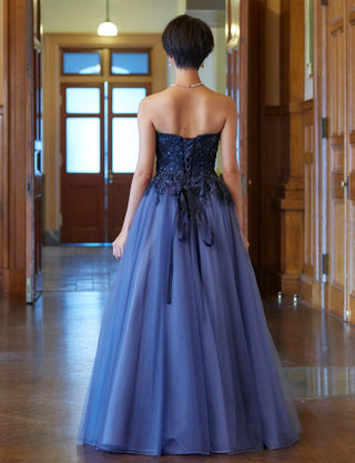 TWEED DRESS(ツイードドレス)のネイビーロングドレス・チュール｜TN2005-NYの全身背面画像です。