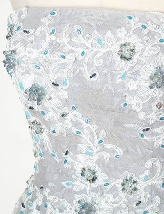 TWEED DRESS(ツイードドレス)のシルバーグレーロングドレス・チュール｜TN2008-SGYのトルソー上半身装飾拡大画像です。