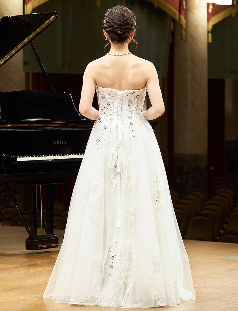 TWEED DRESS(ツイードドレス)のホワイトロングドレス・チュール｜TN2008-WTの全身背面画像です。