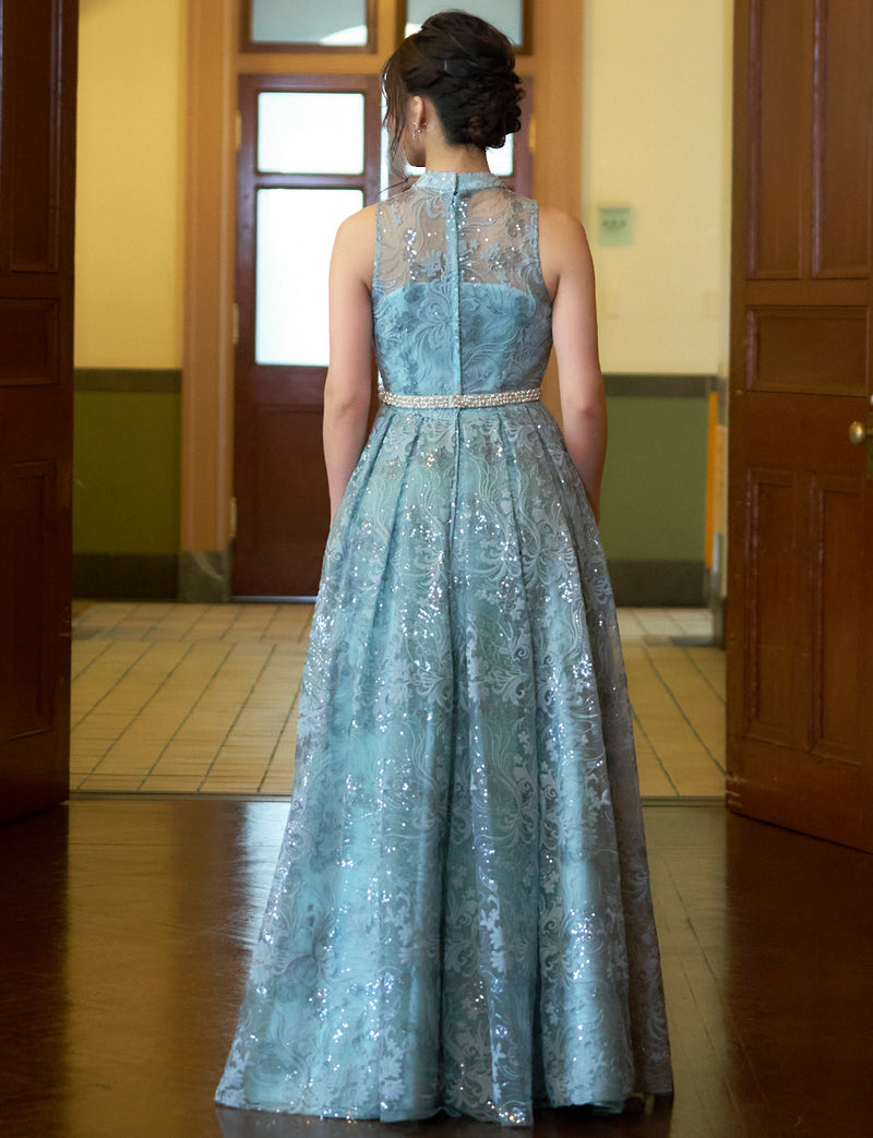 TWEED DRESS(ツイードドレス)のスモーキーブルーロングドレス・チュール｜TN2010-SYBLの全身背面画像です。