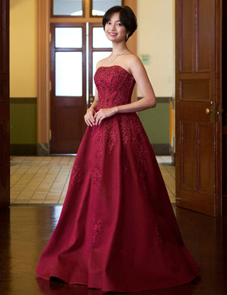 TWEED DRESS(ツイードドレス)のワインレッドロングドレス・ジャガード｜TN2011-WRDの全身斜め画像です。
