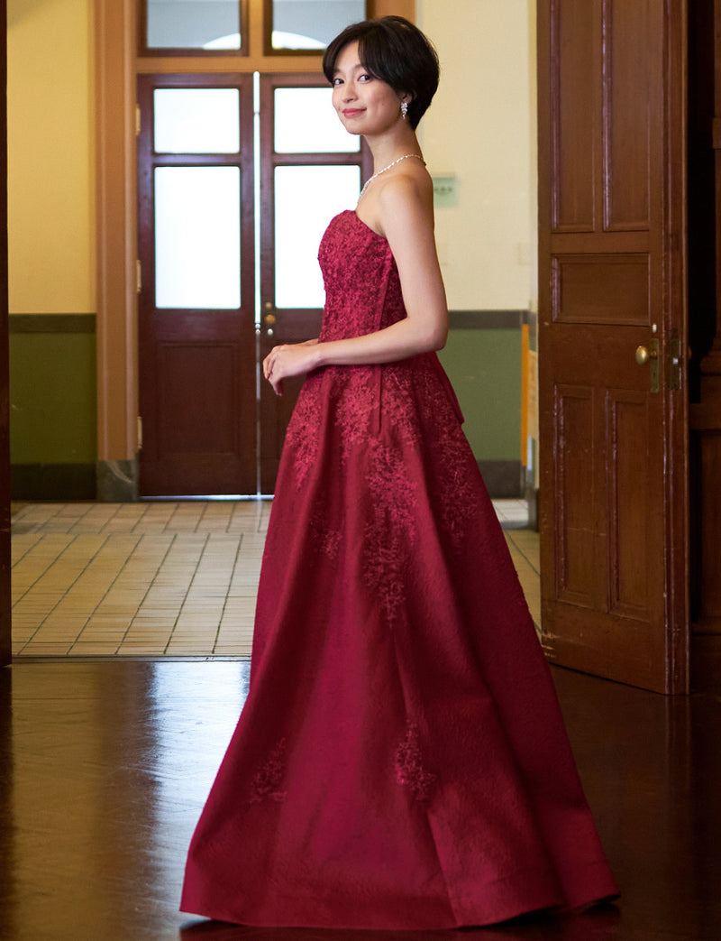 TWEED DRESS(ツイードドレス)のワインレッドロングドレス・ジャガード｜TN2011-WRDの全身側面画像です。