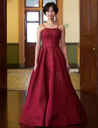TWEED DRESS(ツイードドレス)のワインレッドロングドレス・ジャガード｜TN2011-WRDの全身正面ストラップ着用画像です。