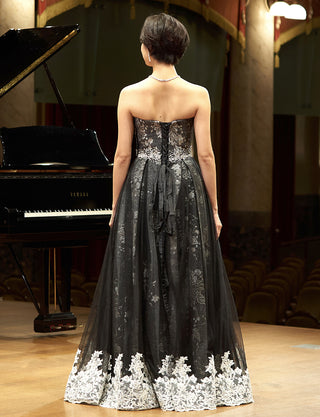 TWEED DRESS(ツイードドレス)のブラックロングドレス・チュール｜TN2018-BKの全身背面画像です。