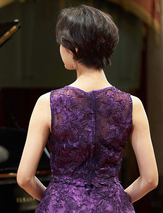 TWEED DRESS(ツイードドレス)のパープルロングドレス・チュール｜TN2020-PEの上半身背面パニエ着用画像です。