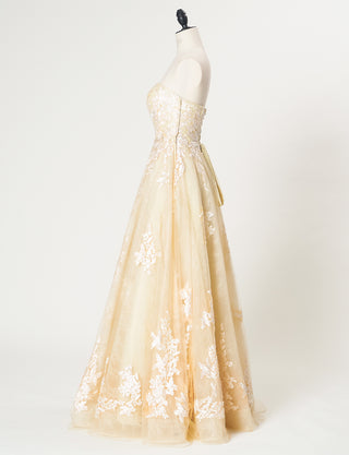 TWEED DRESS(ツイードドレス)のシャンパンゴールドロングドレス・チュール｜TN2024-CGDのトルソー全身側面画像です。