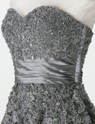 TWEED DRESS(ツイードドレス)のダークグレーロングドレス・チュール｜TS1502-DGYのトルソー上半身斜め画像です。