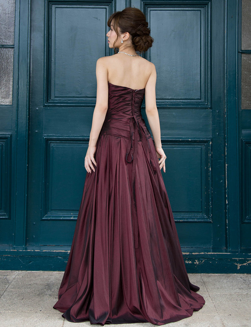 TWEED DRESS(ツイードドレス)のバーガンディーロングドレス・タフタ｜TS1578-BGDの全身背面画像です。