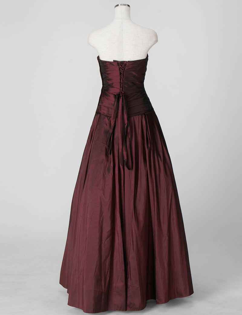 TWEED DRESS(ツイードドレス)のバーガンディーロングドレス・タフタ｜TS1578-BGDのトルソー全身背面画像です。