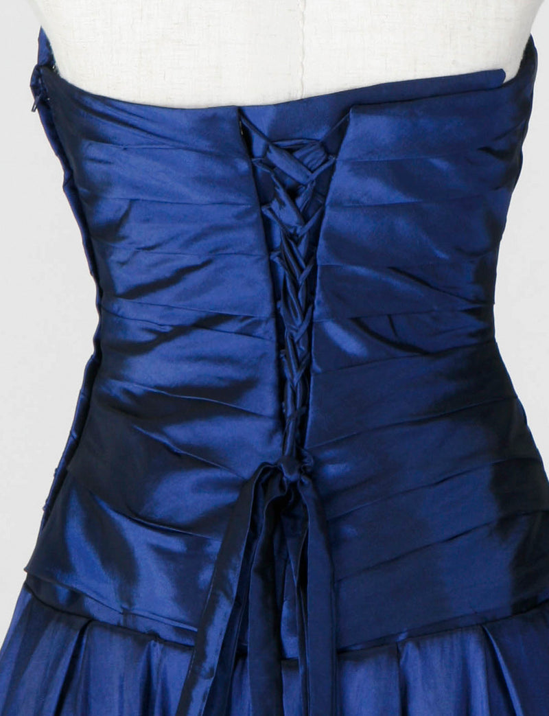 TWEED DRESS(ツイードドレス)のブルーネイビーロングドレス・タフタ｜TS1578-BLNYのトルソー上半身背面画像です。