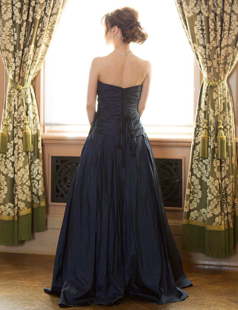 TWEED DRESS(ツイードドレス)のダークネイビーロングドレス・タフタ｜TS1578-DNYの全身背面画像です。