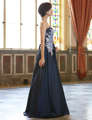 TWEED DRESS(ツイードドレス)のダークネイビーロングドレス・サテン｜TW1914-DNYの全身側面画像です。