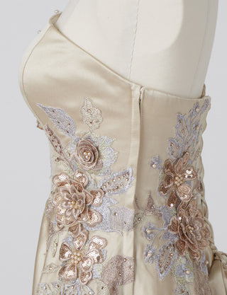 TWEED DRESS(ツイードドレス)のシャンパンゴールドロングドレス・サテン｜TW1914-CGDのトルソー上半身側面画像です。