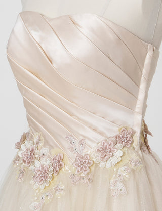 TWEED DRESS(ツイードドレス)のシャンパンゴールドロングドレス・チュール｜TW1920-CGDのトルソー上半身斜め画像です。