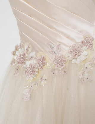 TWEED DRESS(ツイードドレス)のシャンパンゴールドロングドレス・チュール｜TW1920-CGDのウエストレース装飾拡大画像です。