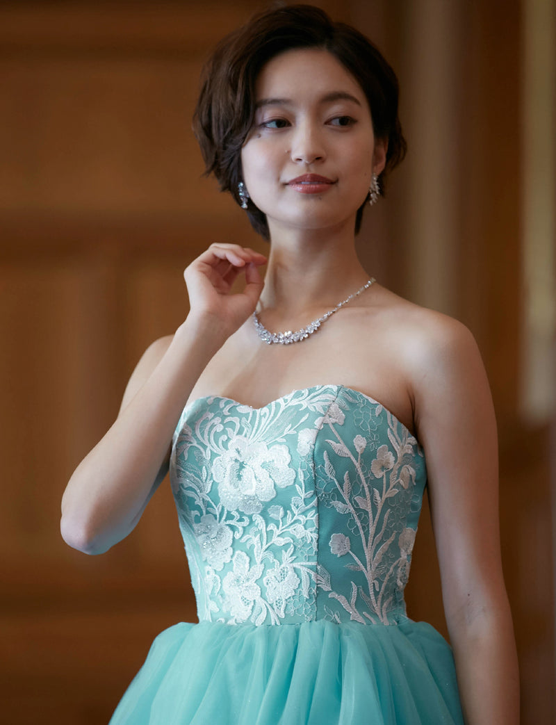TWEED DRESS(ツイードドレス)のターコイズロングドレス・チュール｜TW1924-TQの上半身斜め画像です。