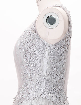 TWEED DRESS(ツイードドレス)のシルバーグレーロングドレス・チュール｜TW1938-SGYのトルソー上半身側面画像です。