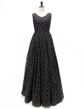 TWEED DRESS(ツイードドレス)のブラックロングドレス・チュール｜TW1947-BKのトルソー全身正面画像です。