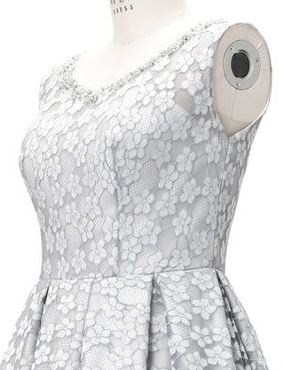 TWEED DRESS(ツイードドレス)のペールグレーロングドレス・チュール｜TW1947-PGYのトルソー上半身斜め画像です。